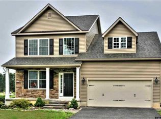 52 Sycamore St, Ballston Lake, NY 12019