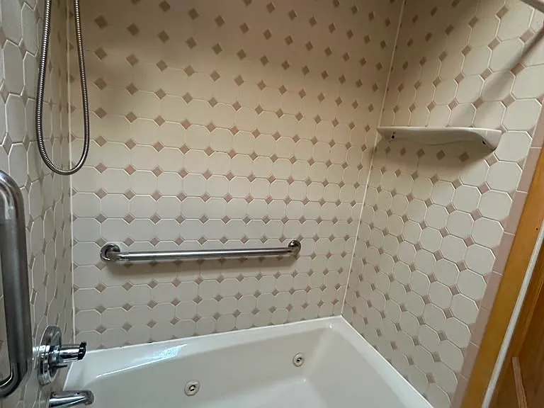 3404 Tyson Ave — Photo 7