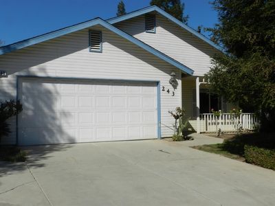 243 W Escalon Ave, Clovis, CA, 93612