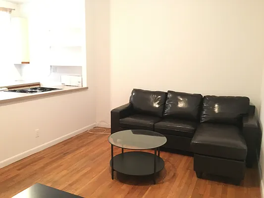 Rented by BHT Realty LLC | media 25