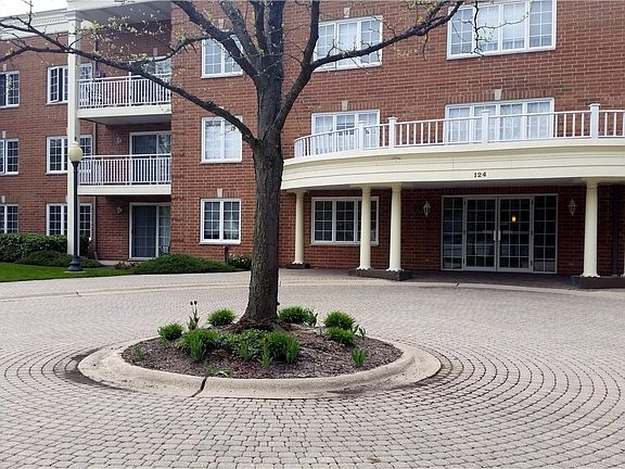 2nd image of 124 Day St APT 101