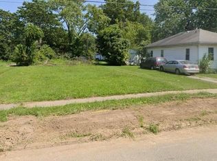 806 S 22nd St, Mount Vernon, IL 62864