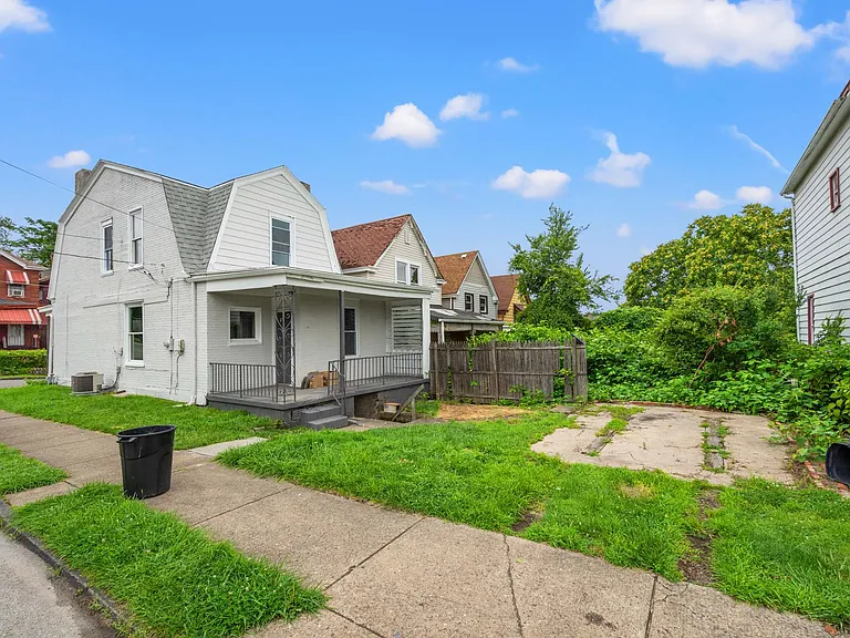 1319 Hays St — Photo 10