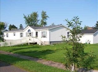 1422 98th Ave W, Duluth, MN 55808