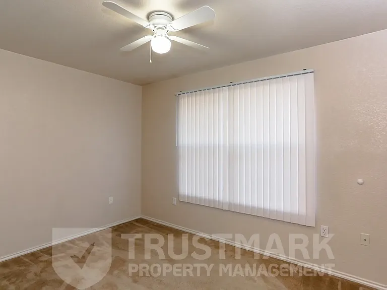 700 S Amy Ln #205 — Photo 12