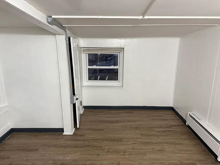 201 Center Ave #6 — Photo 6
