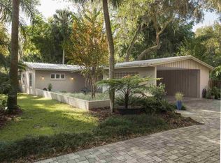 5704 SW 17th Dr, Gainesville, FL 32608