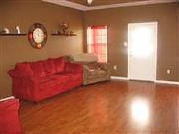 2nd image of 5 Logan Ct