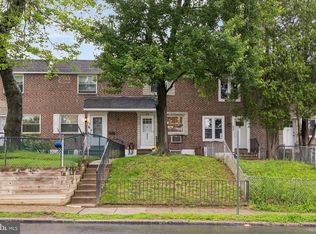 827 Grant Rd, Folcroft, PA 19032