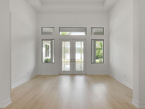 4th image of 5238 SW Pomegranate Way