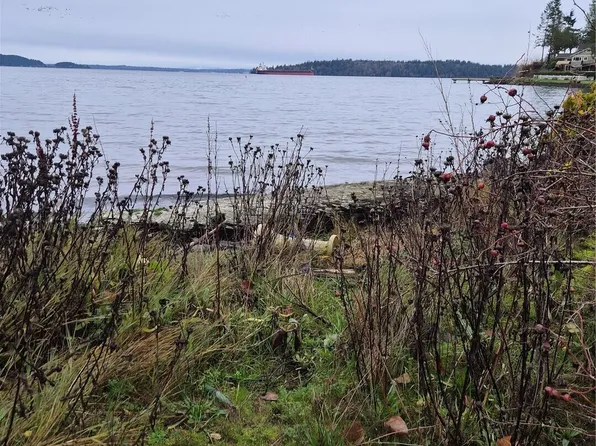 8415 SE Southworth Drive, Port Orchard, WA 98366