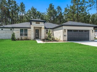 13660 Armstrong St, Conroe, TX 77303