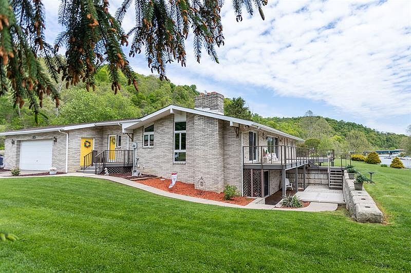 20 Piper Ave, Clarksville, PA 15322 Zillow