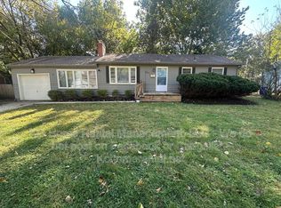 6401 W 72nd Ter, Overland Park, KS 66204