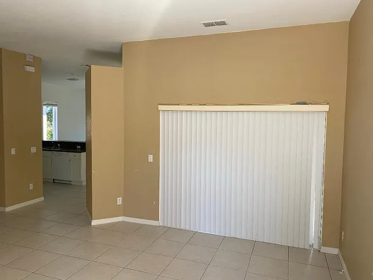 8919 Spring Mountain Way — Photo 8
