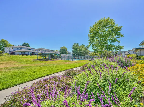 4402 Starboard Ct, Soquel, CA 95073