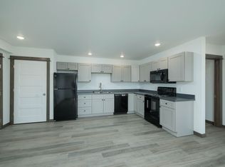 1906 Cruiser Lane, Belgrade, MT 59714