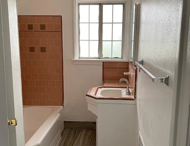 5005 Michigan Ave #D — Photo 6