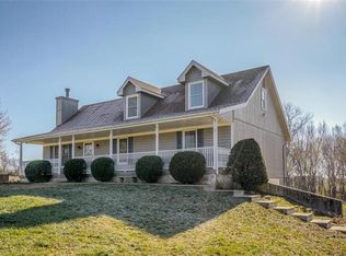 8325 Hoover Rd, Platte City, MO 64079