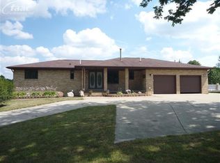 4209 Van Vleet Rd, Swartz Creek, MI 48473