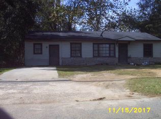 209 Johns Rd, Warner Robins, GA 31093