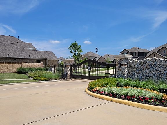 5th image of 12358 Upper Mar Dr