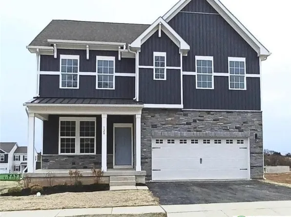 129 Winding Rd, Forks Township, PA 18040