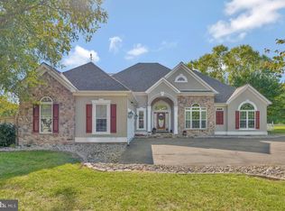 407 Windmill Dr, Saint Leonard, MD 20685