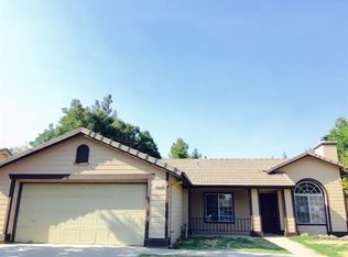 2971 Purvis Ave, Clovis, CA 93611