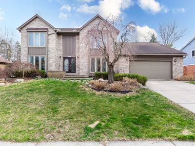 45515 Emerald Forest Dr, Novi, MI, 48374