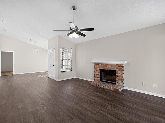 3rd image of 5024 CYPRESS TRACE DRIVE