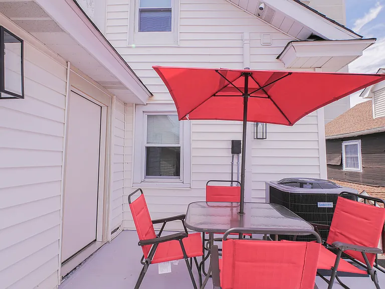 229 N Derby Ave #2 — Photo 30