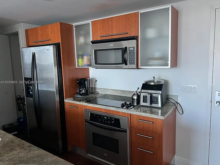 185 SW 7th St #3209 — Photo 4
