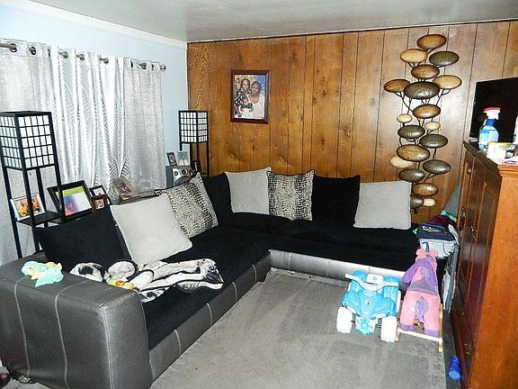 5th image of 3435 N 39th St