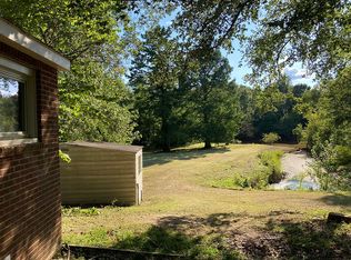 205 River Rd, Bolivar, TN 38008