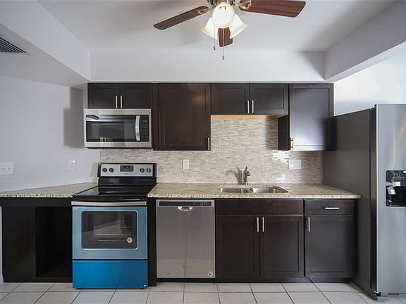 4th image of 74 Oakland Hills Pl