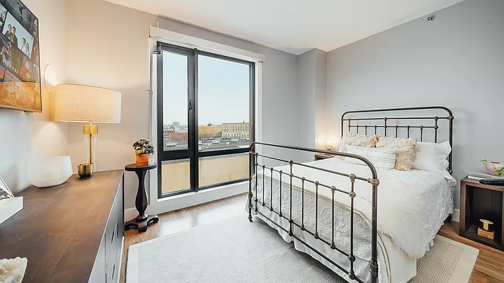 Rented by Nooklyn NYC LLC | media 39