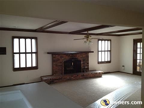 3rd image of 29400 Fairmount Blvd