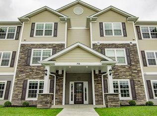 750 Onondaga St APT 301, Lewiston, NY 14092