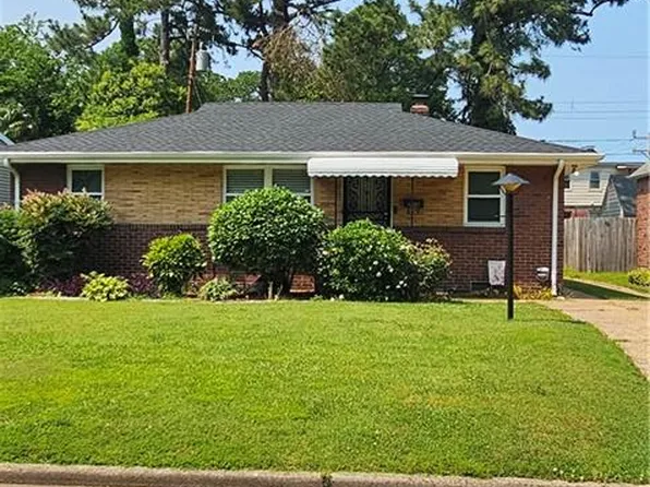 202 Maycox Ave, Norfolk, VA 23505