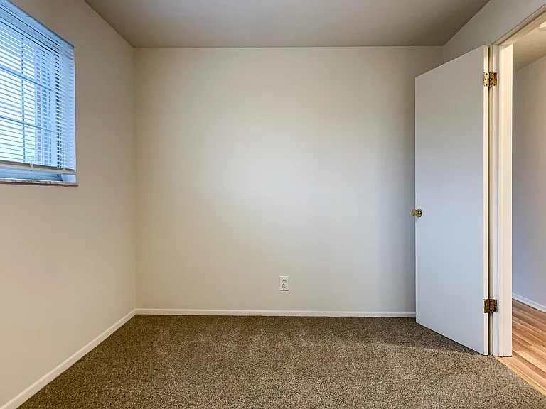 1800-1802 1804 Cooper Foster #R — Photo 22