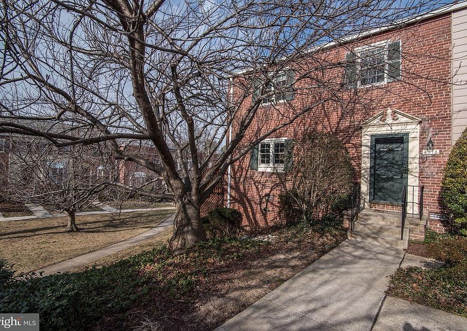 1st image of 4912 Bradley Blvd