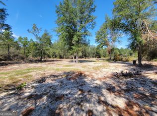 22 Meadowlark Ln, Twin City, GA 30471