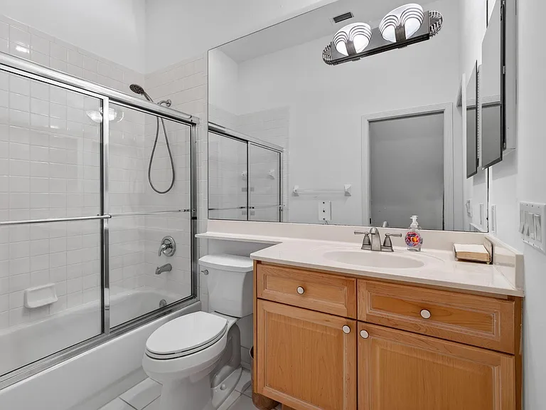 1048 Diamond Head Way — Photo 23