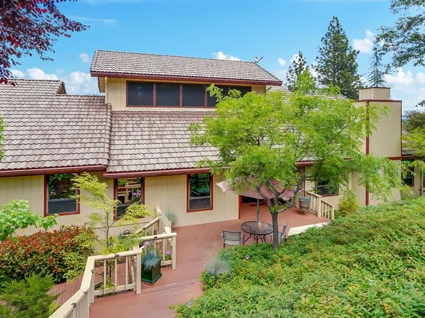 17444 Troy Ct, Grass Valley, CA 95949