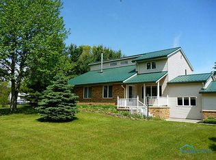 2940 Co Rd N, Swanton, OH 43558