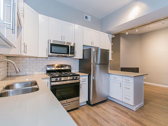 2nd image of 42 E Chicago Ave APT 3W