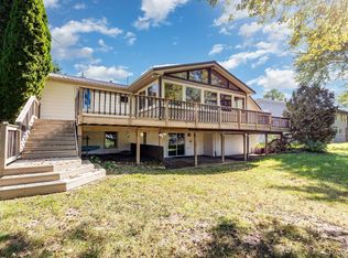 14108 North Rd, Fenton, MI 48430