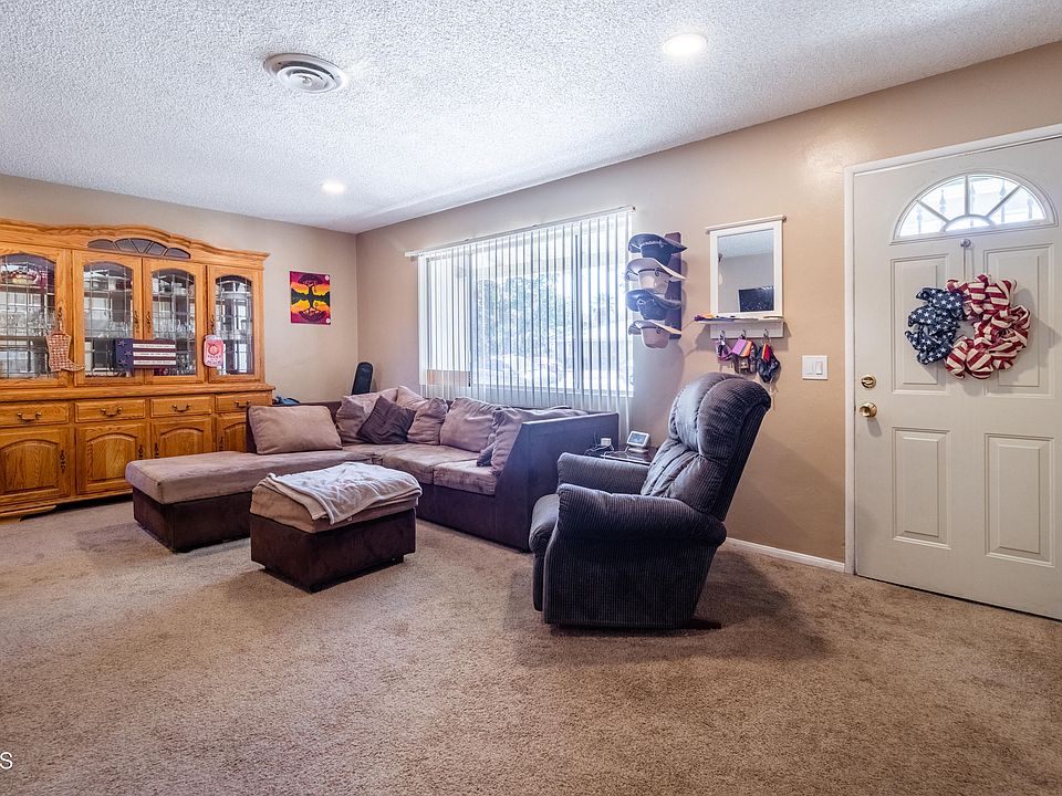 1st image of 1126 Val Verde Dr