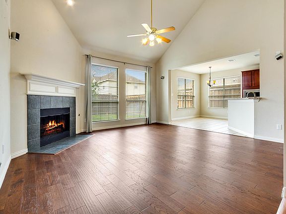 5th image of 2209 Senna Hills Ln